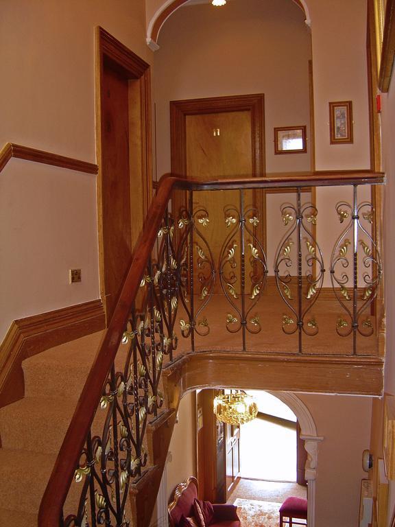 Verdon Guest House Stoke-on-Trent Bagian luar foto