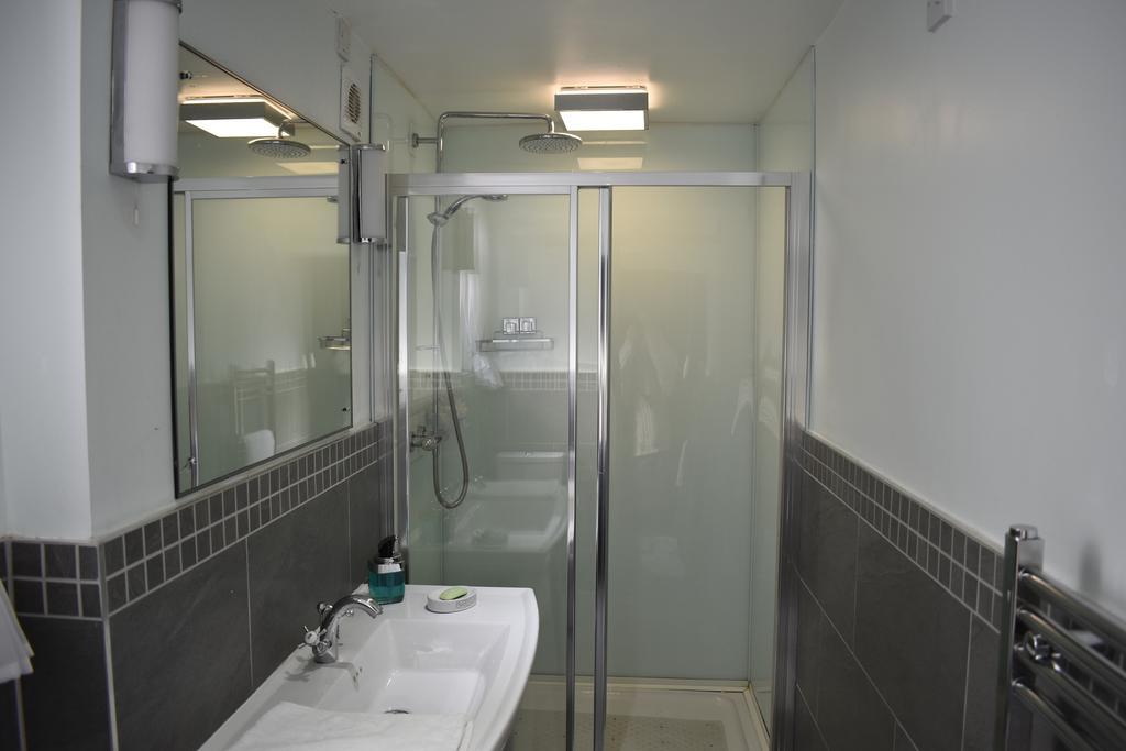 Verdon Guest House Stoke-on-Trent Bagian luar foto